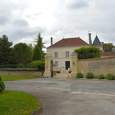 Bed & Breakfast Logis Des Bessons