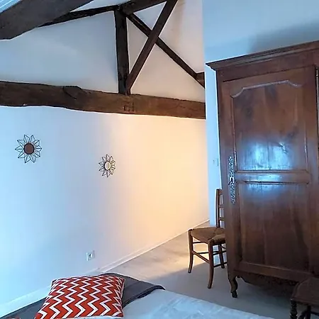 Bed & Breakfast Logis Des Bessons