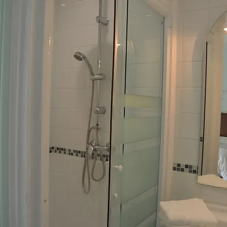 Logis Des Bessons 3* Migron