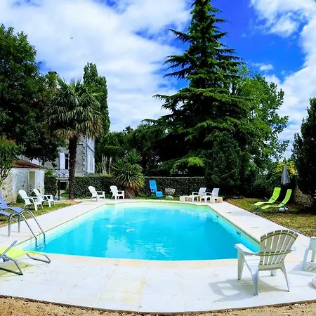 Logis Des Bessons Bed & Breakfast Migron